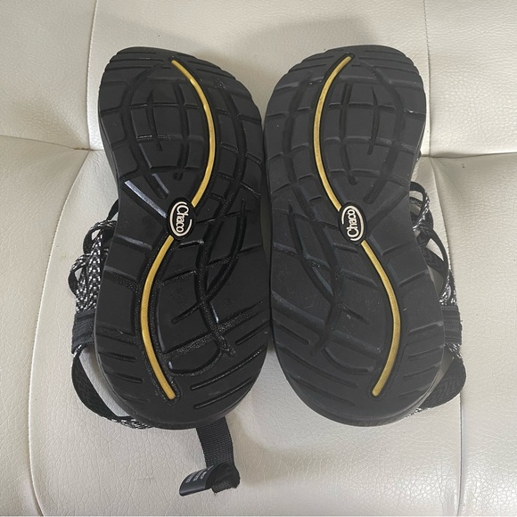 Chaco ZX/2 women’s Sandals black and white size 10 GUC - Picture 7 of 9
